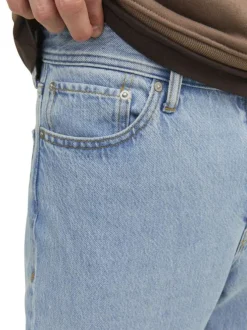 Jean en coton biologique stone à coupe droite pourvu de coutures contrastées