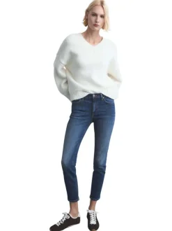 Jean en coton bleu indigo délavé avec une coupe slim et 5 poches