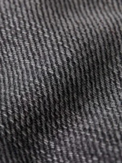 Jean en coton gris avec une coupe droite et des passants à la taille
