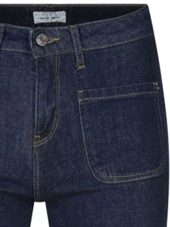 Jean en coton indigo uni avec une coupe droite et des passants pour ceinture