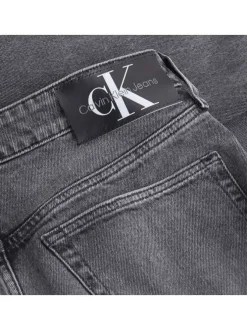 Jean en coton mélangé anthracite délavé avec une coupe slim et à 5 poches