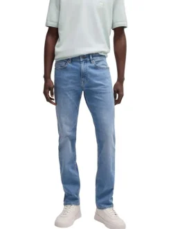 Jean en coton mélangé bleu légèrement délavé à coupe regular fit