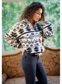 Jean en coton mélangé noir délavé avec une coupe mom et une taille haute