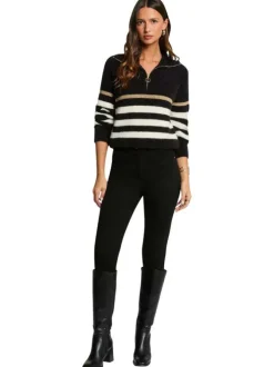 Jean en coton mélangé noir uni avec une coupe slim à zip et à bouton