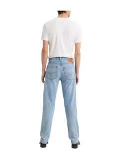 Jean 501® en coton stone uni avec une coupe droite et patch marron à l'arrière