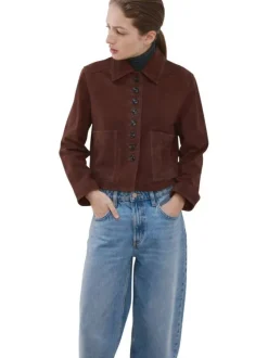 Jean en coton stone uni avec une coupe mom à zip et à bouton