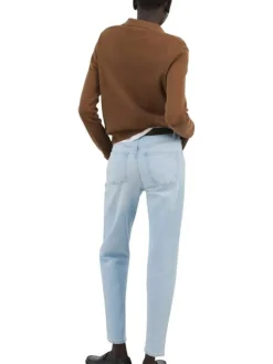 Jean en coton stone uni pourvu d'une coupe bootcut et d'une taille haute