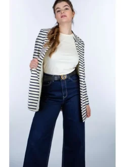 Jean noir en coton biologique coupe évasée et large