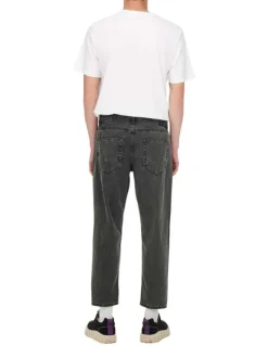 Jean noir en coton coupe droite à 5 poches avec surpiqûres
