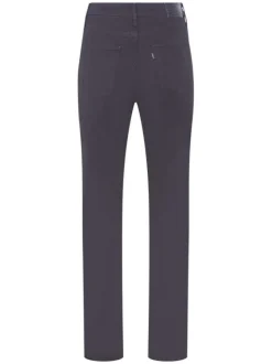 Jean noir en coton uni avec une coupe slim, passants pour ceinture et poches avant et arrière