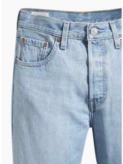 Jeans taille haute style 5 poches bleu clair délavé et avec une coupe droite