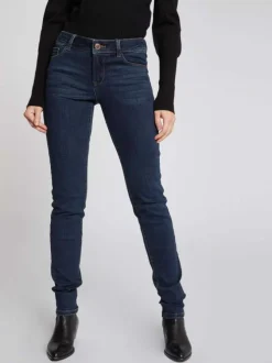 Jean stone effet délavé avec une coupe slim à fermeture zippée boutonnée