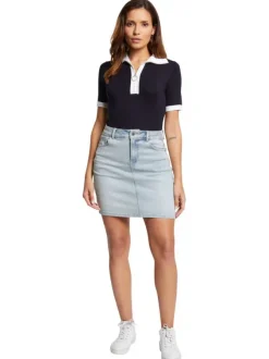 Jupe courte crayon bleu jean clair unie avec passants pour ceinture et poches