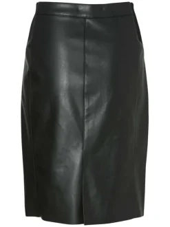 Jupe courte en simili cuir noire unie avec une coupe près du corps