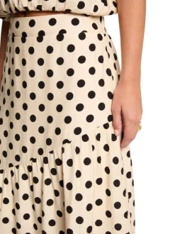 Jupe longue beige à motifs pourvu d'une coupe évasée et d'une taille haute