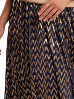 Jupe longue marine à motifs pourvue d'une taille élastiquée