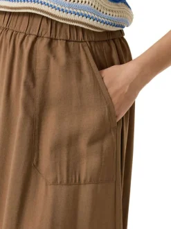 Jupe longue parapluie taupe unie pourvue d'une taille élastiquée