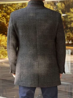 Manteau anthracite à carreaux coupe longue