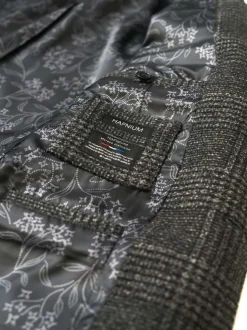 Manteau anthracite à carreaux coupe longue