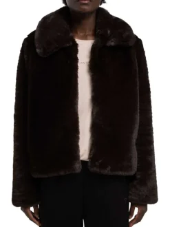 Manteau marron uni aspect fourrure avec un col à revers et une coupe droite