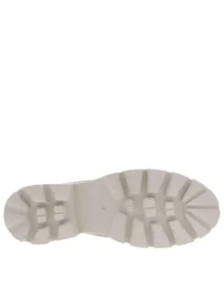 Mocassins coupe bateau en cuir beige à talon décroché moyen et à slip-on