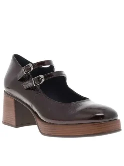 Mocassins en cuir vernis bordeaux avec semelle à talon décroché moyen et brides