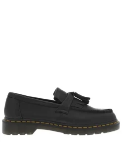 Mocassins noir à semelle à talon plat avec un pompon et des franges