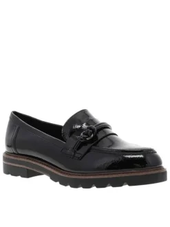 Mocassins noirs vernis à semelle plate avec un bijou à l'avant