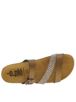 Mules en cuir bronze à talon compensé avec une boucle à ardillon