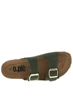 Mules en cuir kaki à talon plat avec deux boucles à ardillon