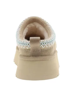 Mules en cuir sable à talon compensé avec logo embossé sur l’avant