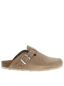 Mules en cuir taupe style sabot avec une boucle à ardillon et clous décoratifs