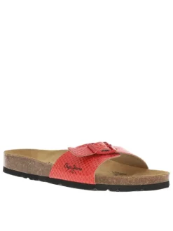 Mules rouges avec une boucle à ardillon et une semelle intérieure en cuir nubuck