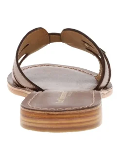 Mules à talon plat Damia marrons en cuir avec bride unique sur la tige