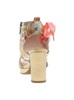 Nu-pieds abricots à talon décroché haut avec fermeture à lacets et zip latéral