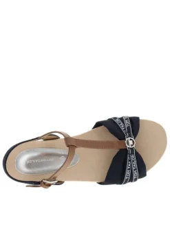 Nu-pieds bleu marine à semelle plate avec une fermeture à boucle à ardillon