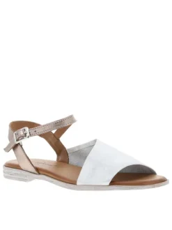 Nu-pieds en cuir blancs à semelle plate et à boucle à ardillon