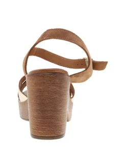 Nu-pieds en cuir noisette à semelle décrochée haute et à boucle à ardillon