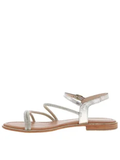 Nu-pieds en cuir platines à minis strass argentés et à talon décroché bas