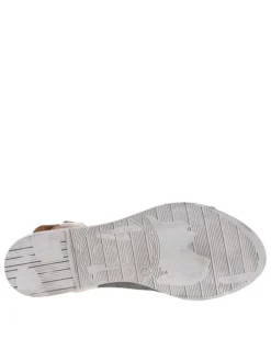 Nu-pieds Malbo en cuir noirs à semelle plate et à boucle à ardillon