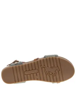 Nu-pieds vert à semelle plate et une fermeture à boucle à ardillon
