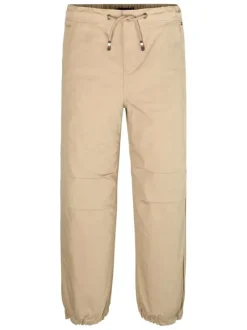 Pantalon en coton beige uni avec une coupe chino et des poches arrières