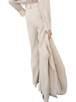 Pantalon beige uni avec une coupe droite et une taille mi-haute