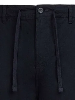 Pantalon bleu foncé à coupe droite pourvu d'un cordon de serrage à la taille