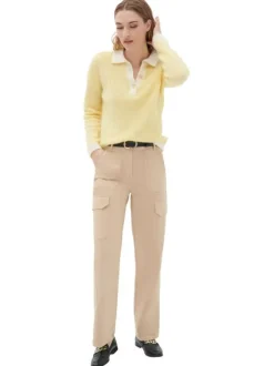 Pantalon Cargo chocolat uni avec une coupe Regular Fit et 6 poches