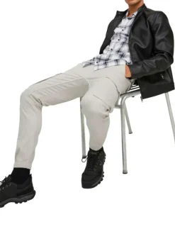 Pantalon Cargo Paul écru uni avec une coupe droite et des passants