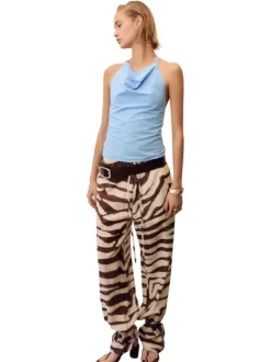 Pantalon chino beige imprimé avec une taille élastiquée et une coupe droite