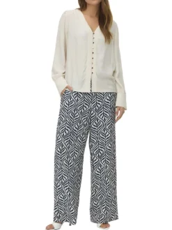 Pantalon chino bleu et blanc coupe ample orné d'un motif végétal