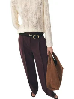 Pantalon chino bordeaux uni pourvu d'une taille intermédiaire