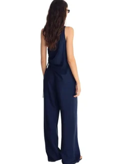 Pantalon chino brut uni avec une coupe bootcut et des passants